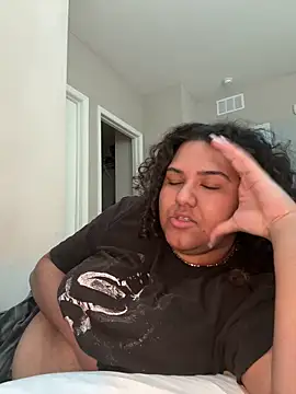 Angeliccreamyrican online show from February 2026 04:19:01 PM