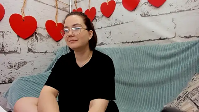 Sweetie Rozzy online show from May 2026 01:33:01 AM