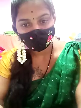 Snapshot of Tamil_Hot_Anu chatting on March 2026 04:19:01 PM Tamil Hot Anu online show from March 2026 04:19:01 PM