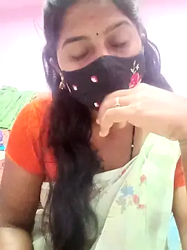 Snapshot of Tamil_Hot_Anu chatting on April 2026 08:39:01 PM Tamil Hot Anu online show from April 2026 08:39:01 PM