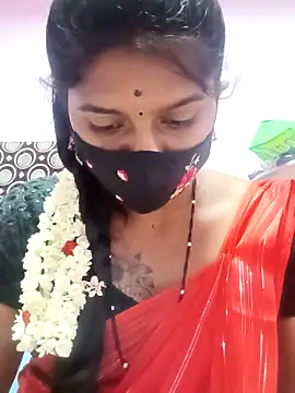 Snapshot of Tamil_Hot_Anu chatting on April 2026 04:40:02 PM Tamil Hot Anu online show from April 2026 04:40:02 PM