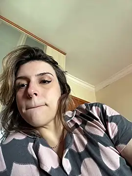 BarbieHotBrazil online show from April 2026 06:47:01 PM