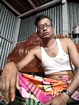 Snapshot of Hot-headed chatting on April 2026 04:59:01 PM Hot-headed online show from April 2026 04:59:01 PM