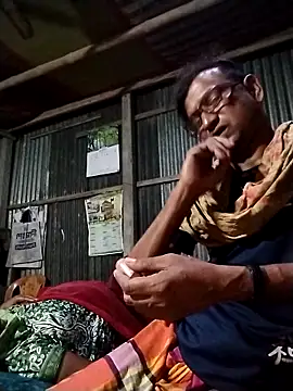 Snapshot of Hot-headed chatting on April 2026 05:46:01 PM Hot-headed online show from April 2026 05:46:01 PM