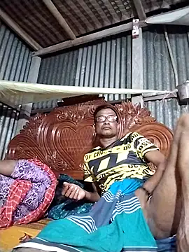 Snapshot of Hot-headed chatting on April 2026 04:56:02 PM Hot-headed online show from April 2026 04:56:02 PM