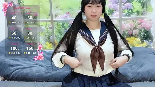 xiaoguai99 online show from March 2026 01:06:01 PM