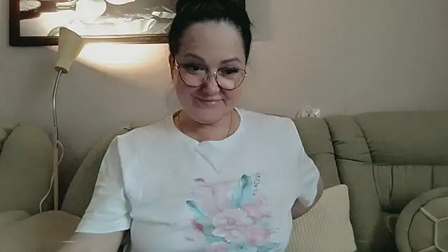 Snapshot of infinity_loveliness chatting on June 2026 05:22:01 AM infinity loveliness online show from June 2026 05:22:01 AM