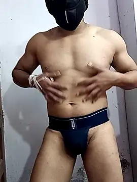 ravi18122 online show from February 2026 05:40:02 PM