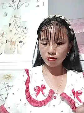 Snapshot of Wily-06 chatting on July 2026 04:27:02 AM Wily-06 online show from July 2026 04:27:02 AM