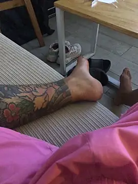 Snapshot of psilocibina22 chatting on February 2026 04:09:01 AM psilocibina22 online show from February 2026 04:09:01 AM