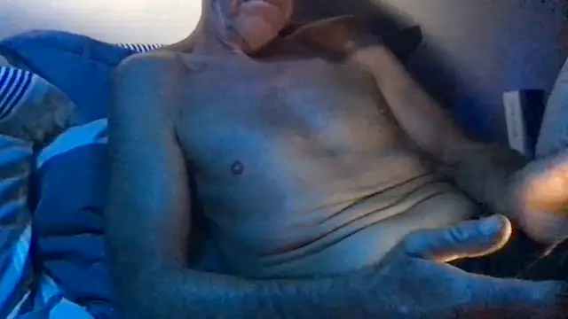 Getemhot online show from March 2026 05:18:02 PM