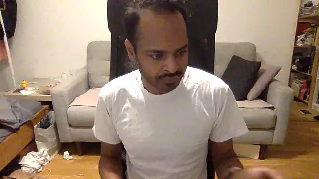 teamrocket1433 online show from January 2026 11:30:01 PM