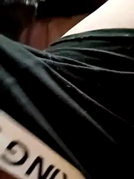 folkdam80 online show from February 2026 06:40:02 AM