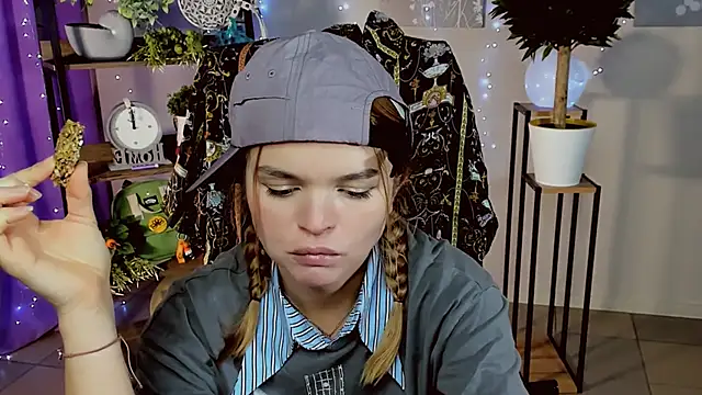 SaraGolben online show from January 2026 09:24:02 AM