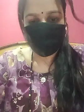 Snapshot of 01Roshani chatting on June 2026 09:17:02 PM 01Roshani online show from June 2026 09:17:02 PM