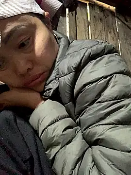 hinicky-0 online show from January 2026 02:15:01 AM