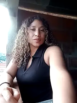 Snapshot of Adorable_Maria chatting on May 2026 10:48:01 PM Adorable Maria online show from May 2026 10:48:01 PM