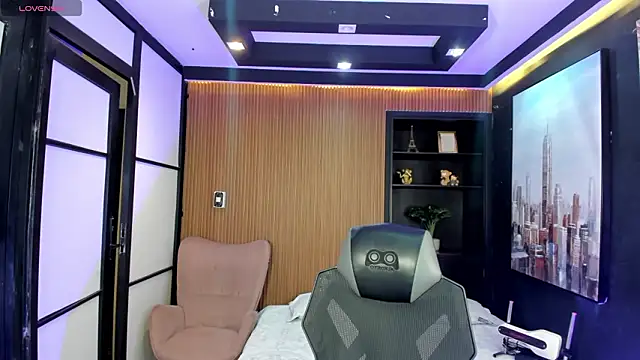 Snapshot of ThaliaBrookss_ chatting on March 2026 04:29:01 AM ThaliaBrookss online show from March 2026 04:29:01 AM