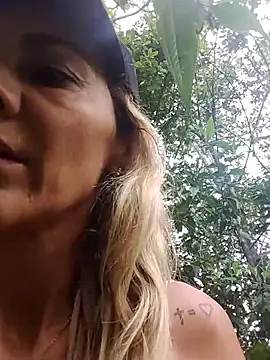 Monita Med online show from April 2026 01:49:02 PM