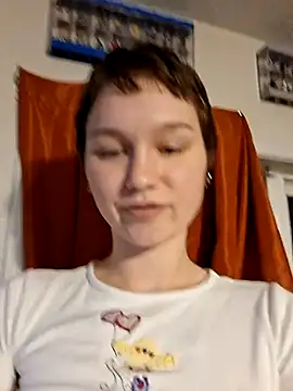 Snapshot of SugarNCinnamon chatting on May 2026 11:45:02 PM SugarNCinnamon online show from May 2026 11:45:02 PM