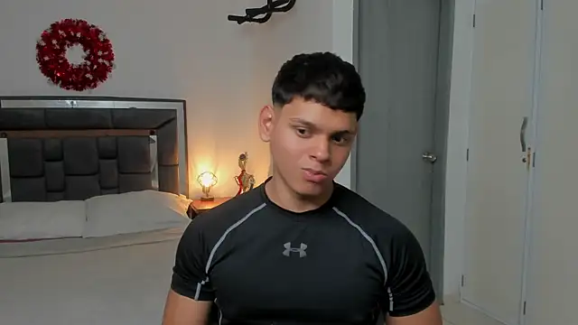 Snapshot of stefan_leenox chatting on April 2026 08:22:02 PM stefan leenox online show from April 2026 08:22:02 PM