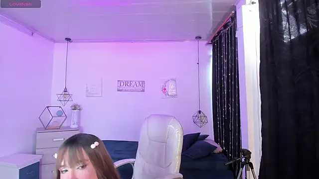 Kendry fox420  online show from February 2026 04:12:02 PM