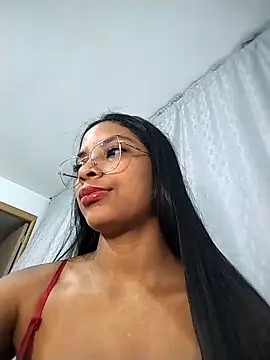 KATALINA SANTANA  online show from March 2026 12:54:01 AM