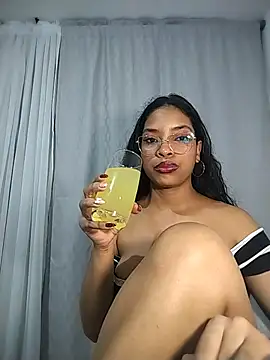 KATALINA SANTANA  online show from June 2026 12:57:02 AM