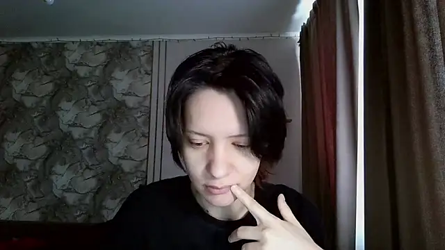 LxayBloom online show from February 2026 08:38:01 AM