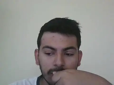 Snapshot of Mateotubbe chatting on March 2026 02:45:01 PM Mateotubbe online show from March 2026 02:45:01 PM