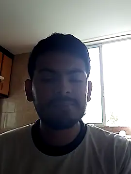 Snapshot of Mateotubbe chatting on March 2026 03:01:01 PM Mateotubbe online show from March 2026 03:01:01 PM