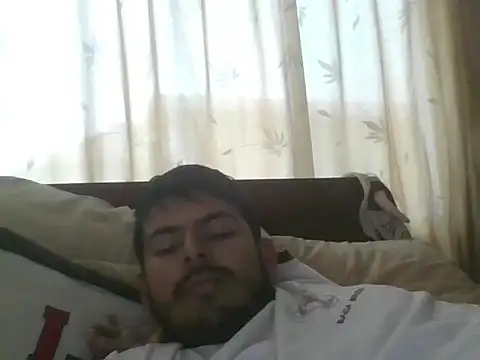 Snapshot of Mateotubbe chatting on April 2026 07:55:01 PM Mateotubbe online show from April 2026 07:55:01 PM