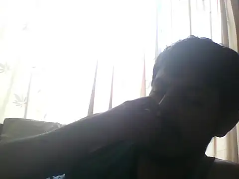 Snapshot of Mateotubbe chatting on May 2026 08:15:01 PM Mateotubbe online show from May 2026 08:15:01 PM