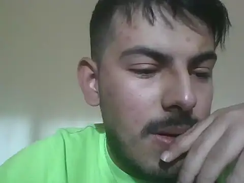 Snapshot of Mateotubbe chatting on June 2026 10:00:02 PM Mateotubbe online show from June 2026 10:00:02 PM