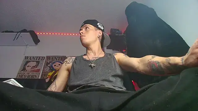 Snapshot of Anhony_Muscle chatting on April 2026 07:41:01 PM Anhony Muscle online show from April 2026 07:41:01 PM
