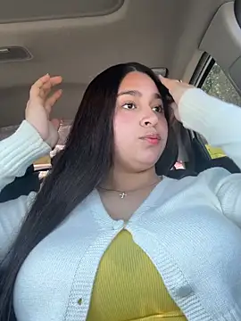 Snapshot of leslieof chatting on April 2026 05:50:01 PM leslieof online show from April 2026 05:50:01 PM