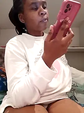 Snapshot of princess-boobz chatting on June 2026 07:34:02 PM princess-boobz online show from June 2026 07:34:02 PM