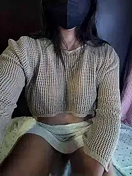 Snapshot of mileez_secret chatting on January 2026 08:25:02 PM mileez secret online show from January 2026 08:25:02 PM