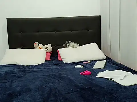 Snapshot of july_fucha chatting on April 2026 12:00:02 AM july fucha online show from April 2026 12:00:02 AM