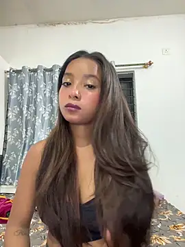 Snapshot of annaya_sexy chatting on April 2026 04:04:02 PM annaya sexy online show from April 2026 04:04:02 PM