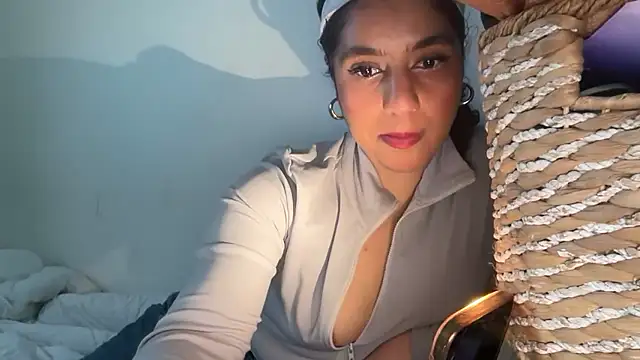 fayfay21xh online show from January 2026 04:33:02 PM