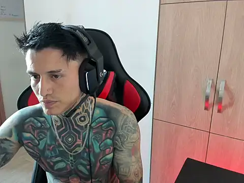 Chrissblack online show from February 2026 10:17:01 PM