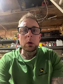 Snapshot of WIDBIGWHITECOCK chatting on March 2026 03:36:01 AM WIDBIGWHITECOCK online show from March 2026 03:36:01 AM