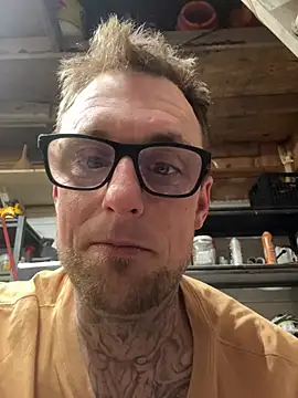 Snapshot of WIDBIGWHITECOCK chatting on March 2026 06:13:01 AM WIDBIGWHITECOCK online show from March 2026 06:13:01 AM