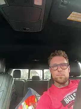 Snapshot of WIDBIGWHITECOCK chatting on April 2026 10:32:01 PM WIDBIGWHITECOCK online show from April 2026 10:32:01 PM