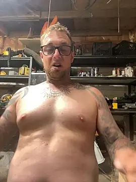 Snapshot of WIDBIGWHITECOCK chatting on June 2026 02:48:01 AM WIDBIGWHITECOCK online show from June 2026 02:48:01 AM