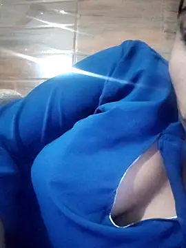 catstar143 online show from March 2026 07:41:02 PM