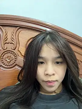 Lyli-122 online show from May 2026 09:47:01 AM