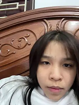 Lyli-122 online show from May 2026 11:05:02 AM