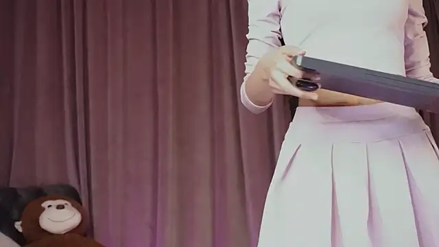 Snapshot of ZariaaVera chatting on April 2026 08:11:02 PM ZariaaVera online show from April 2026 08:11:02 PM